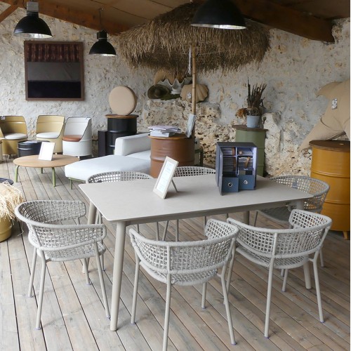 Table et chaises